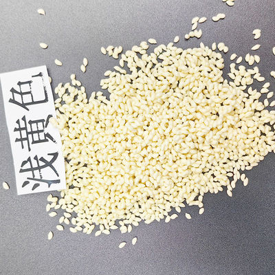 Cor amarelo claro Compatibilidade de cores TPU Polímeros de plástico Pellets de moldagem