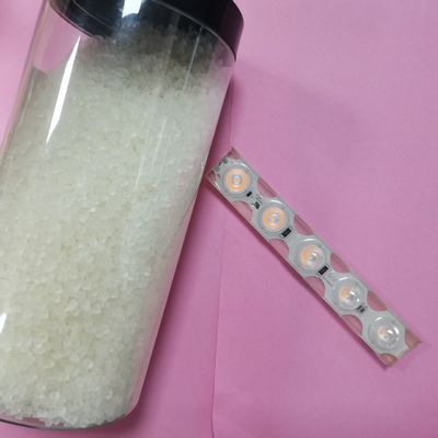 TPU Retardante de Chama de grau UL94-V0 Matéria-Prima para faixa leve Dureza: 45A-74D em terra