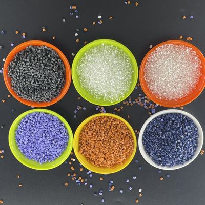 Moldura por injeção de cores personalizadas TPU Resistente à abrasão Boa resistência química 500-700% alongamento