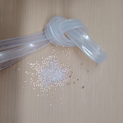 Pellets de TPU para moldagem por injeção e extrusão de alta transparência para vedações e juntas